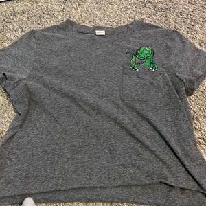 Dino pocket tee